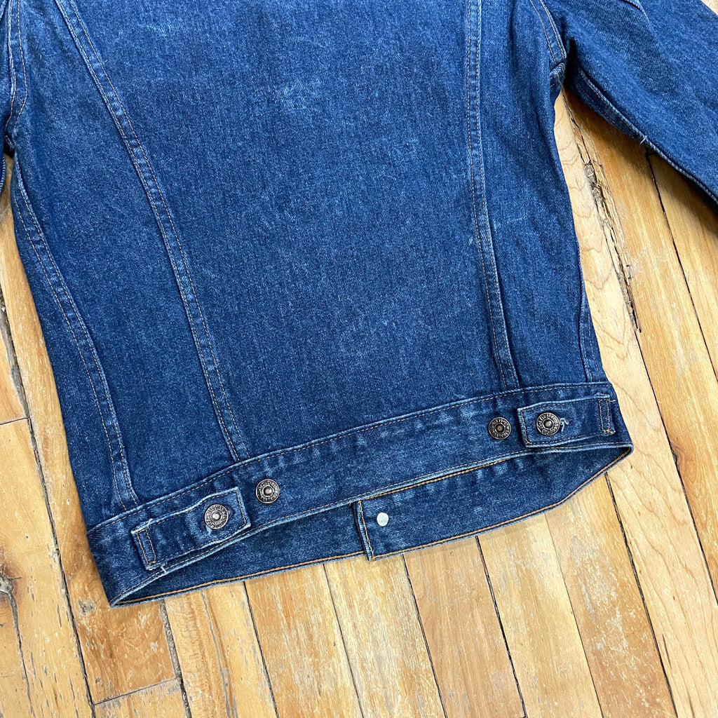 1111 Levi's Deadstock 2 Pocket Red Tab Mid-Wash Made in Canada Vintage Denim Trucker Jacket Size S Tops Public Butter 