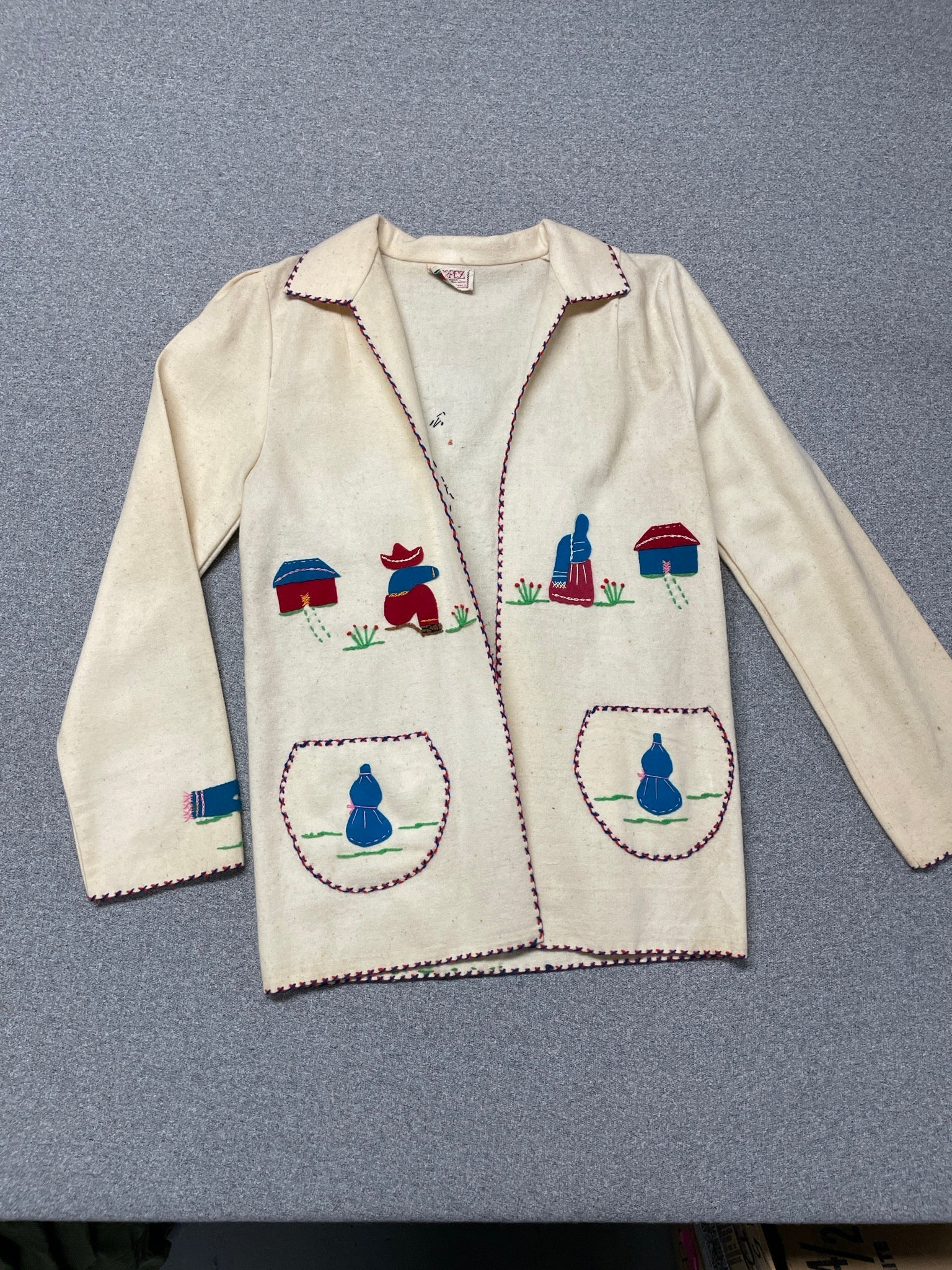Vintage 1950s Mexican Lopez Wool Embroidered Folk Jacket