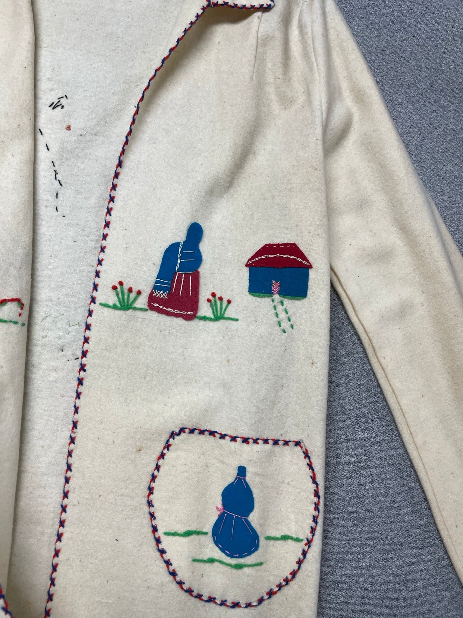 Vintage 1950s Mexican Lopez Wool Embroidered Folk Jacket
