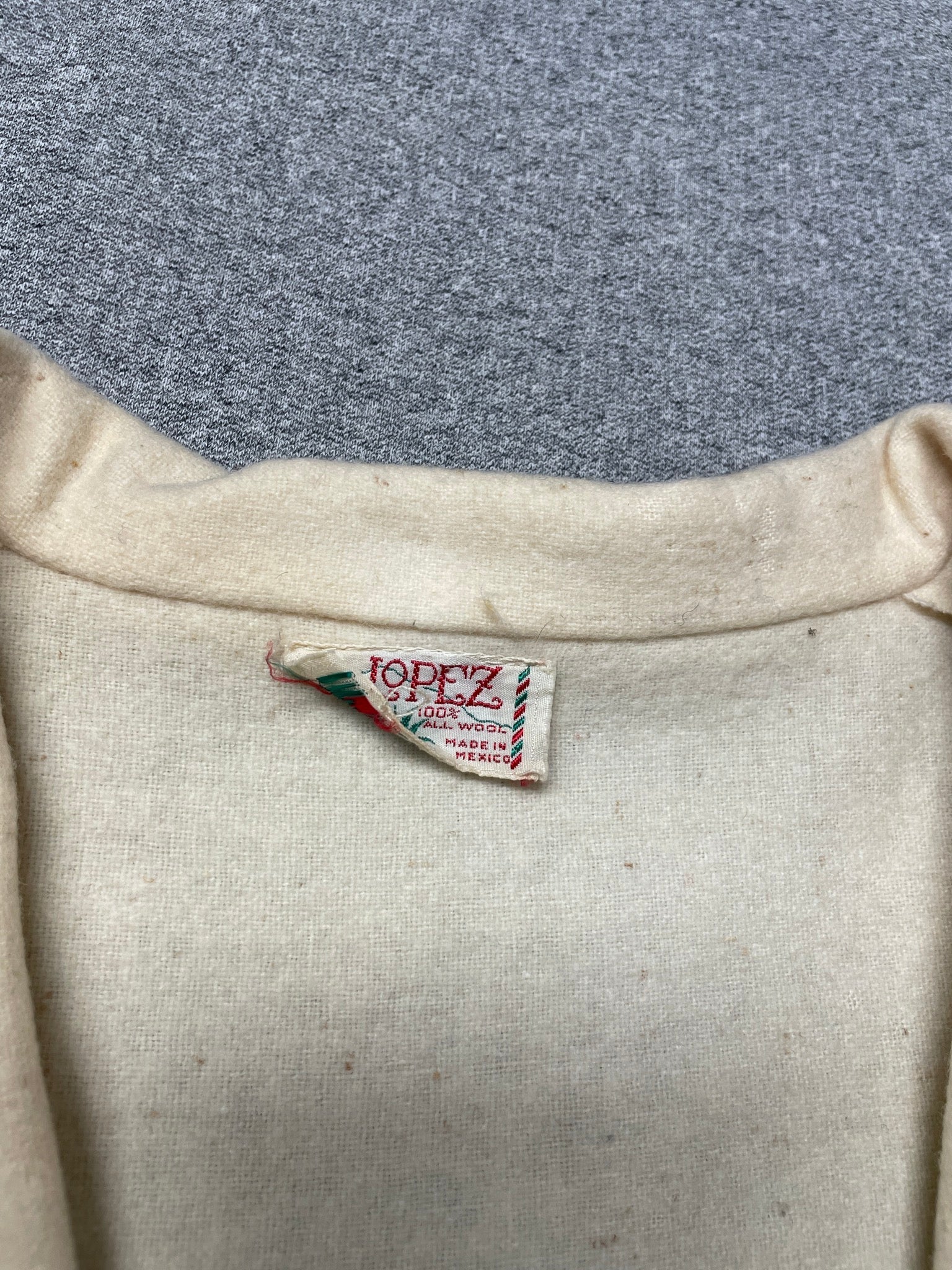 Vintage 1950s Mexican Lopez Wool Embroidered Folk Jacket