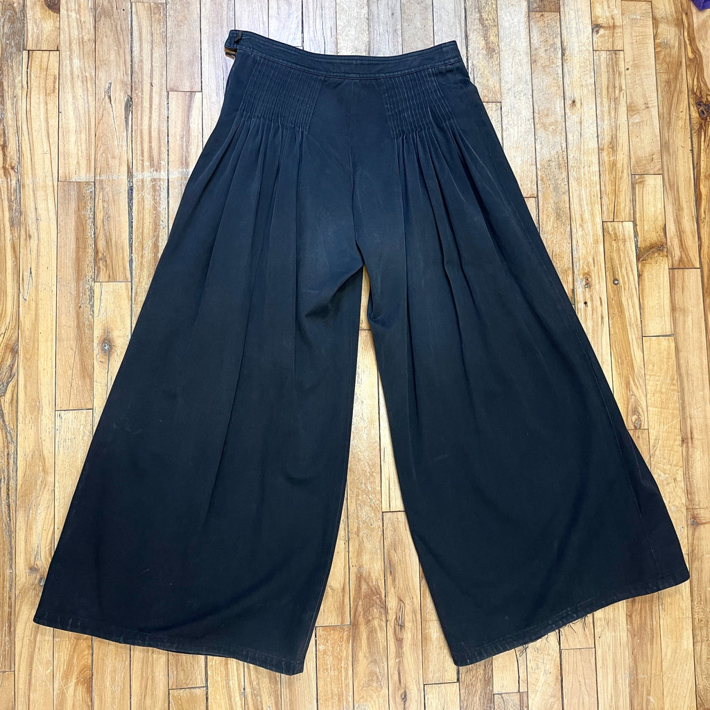 @Chanel Vintage Designer Denim Trousers Made in France Size Tops Public Butter 