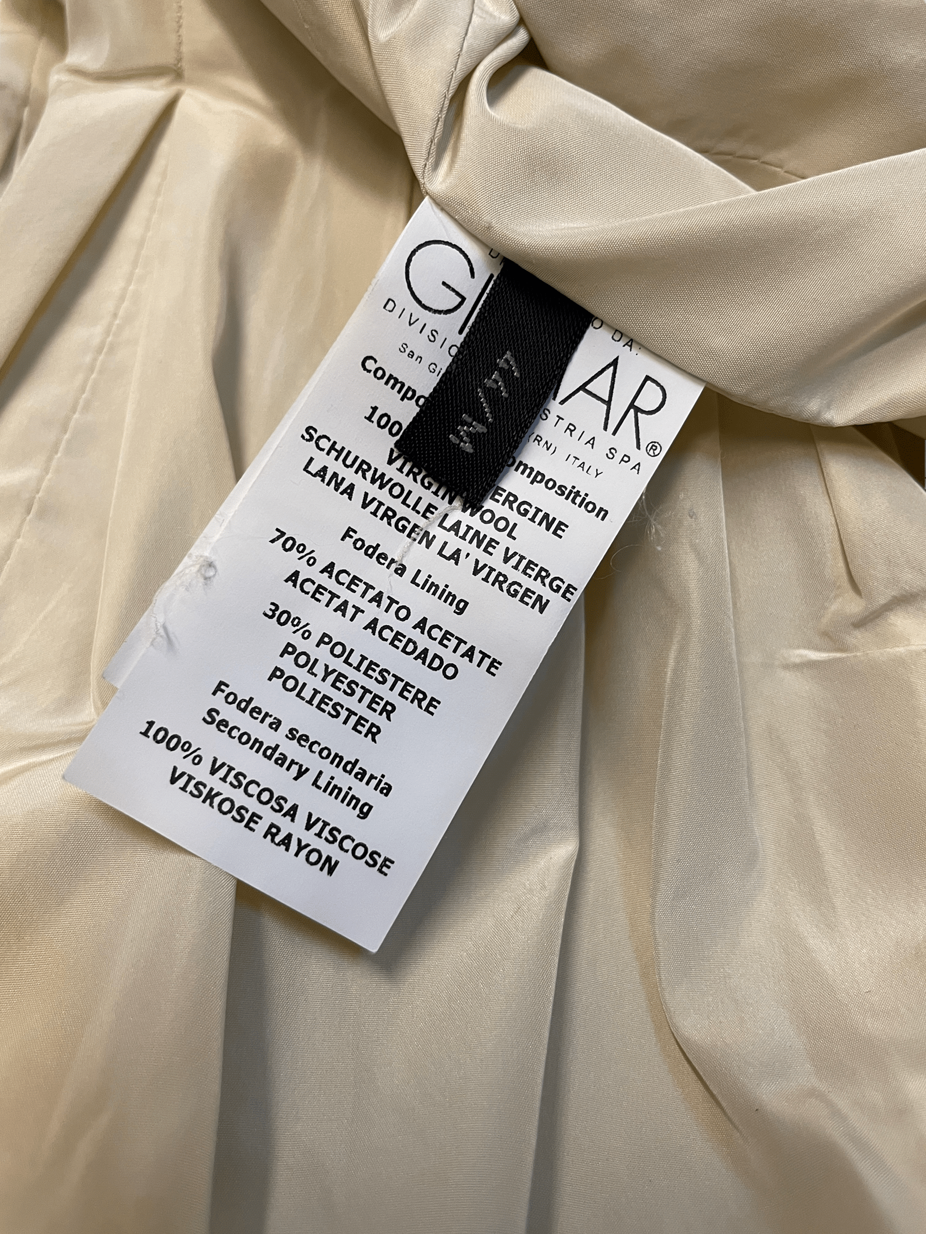 Giambattista Valli Vintage Fitted Cream Wool Dress Coat Made in Italy Size M Jackets & Coats Public Butter 