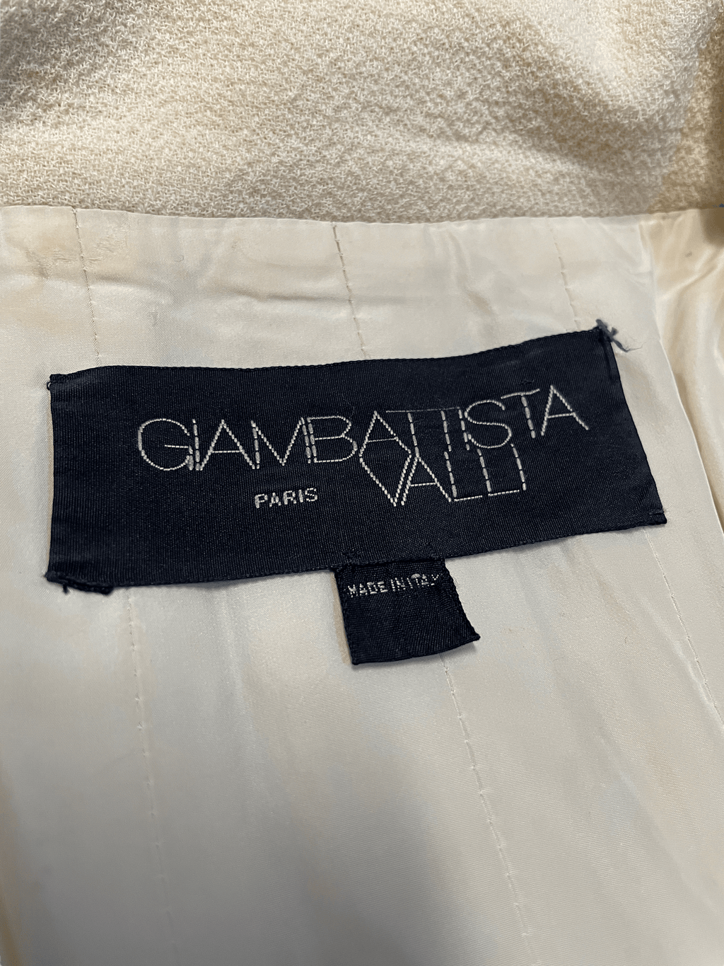 Giambattista Valli Vintage Fitted Cream Wool Dress Coat Made in Italy Size M Jackets & Coats Public Butter 