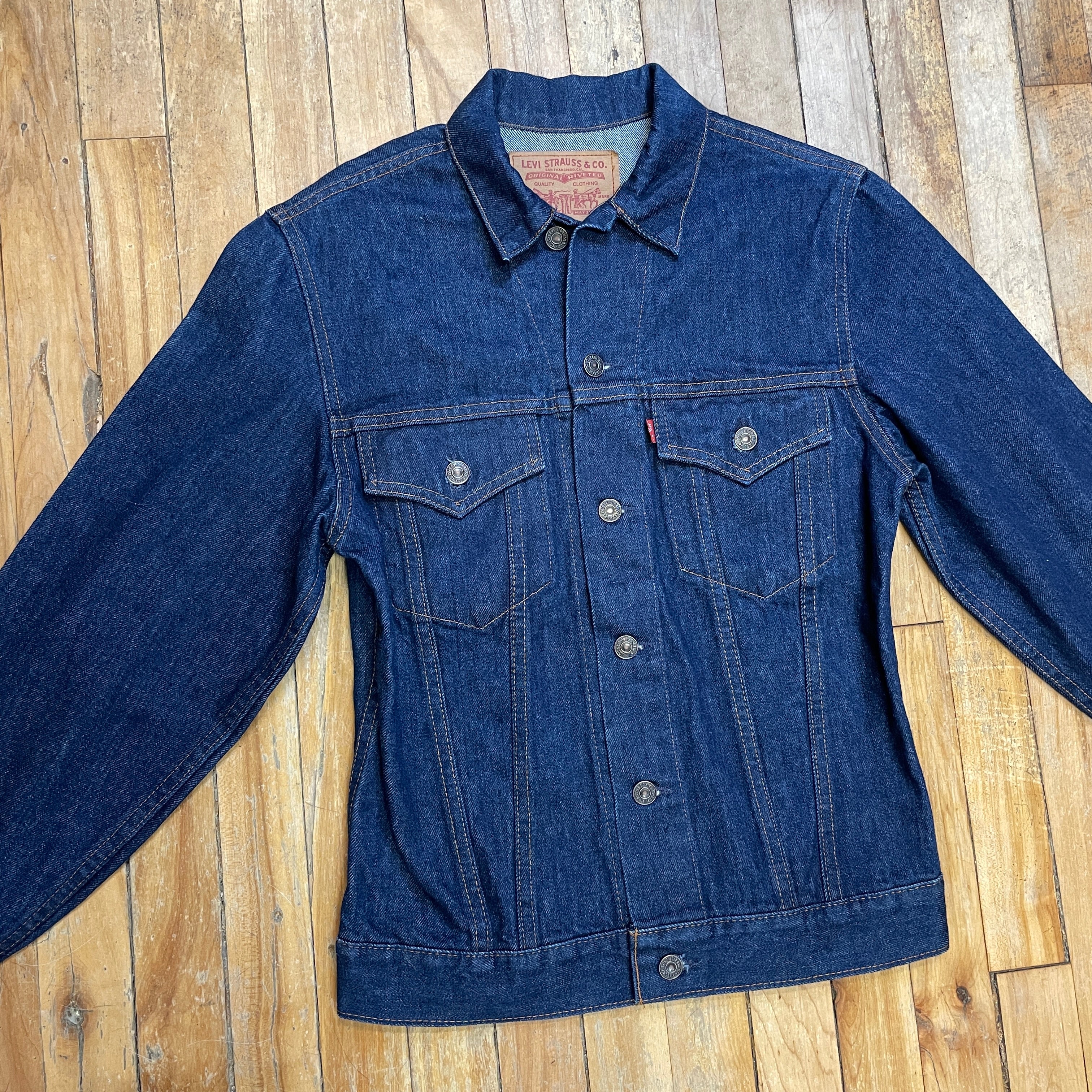 Levi's Deadstock 2 Pocket Red Tab Union Made in Canada Vintage Denim Trucker Jacket Size 34 Tops Public Butter 