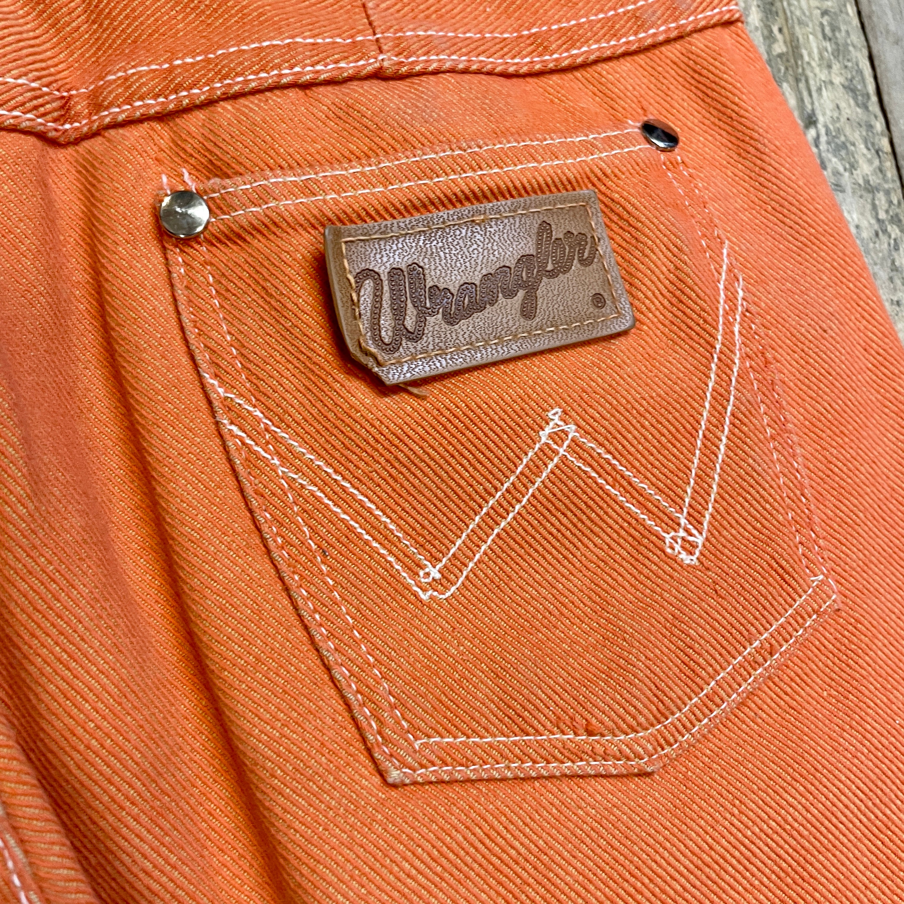 RARE 60s Wrangler Sanforized Blue Bell Made in Canada Creamsicle Coloured Twill Trousers with Pocket Rivets and Lightning Zipper Size 28" Bottoms Public Butter 