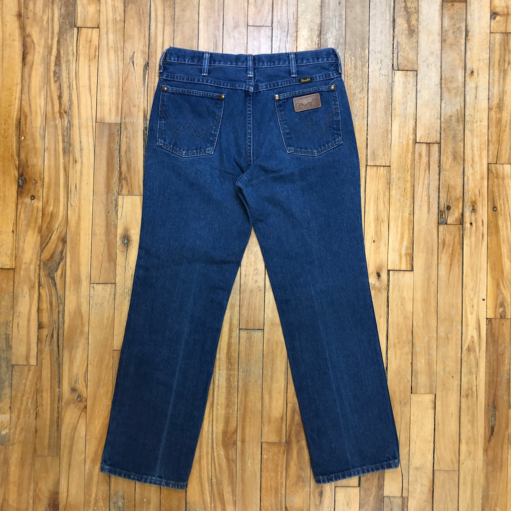 Wrangler True Blue Straight Leg Vintage Mid-Rise Jeans Made In USA 32" Waist Bottoms Black Market Toronto 